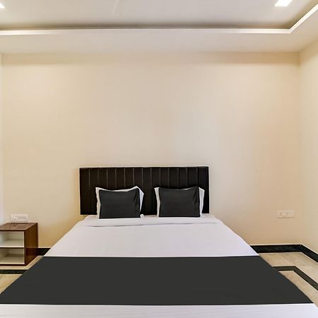 Hotel O Rj Royal Inn Vellore Eksteriør bilde